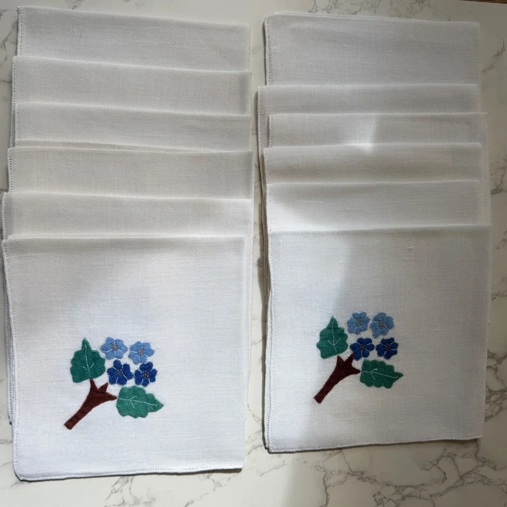 Vintage Set of 12 White Linen Napkins Blue Floral Hand Embroidered 11x11 Square